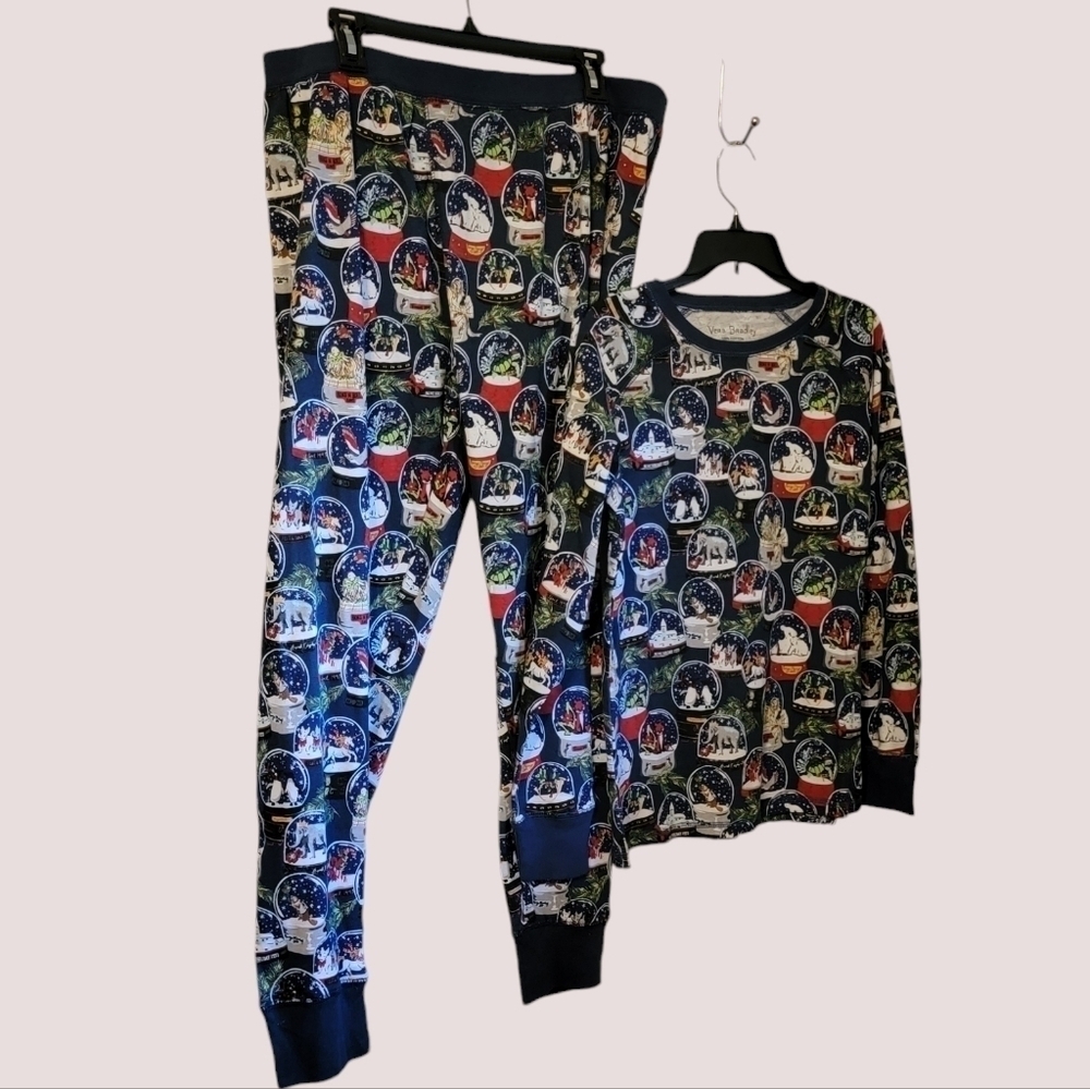 NWT Vera Bradley sz Large Christmas  Snow Globe Pajamas Set Top And Bottoms